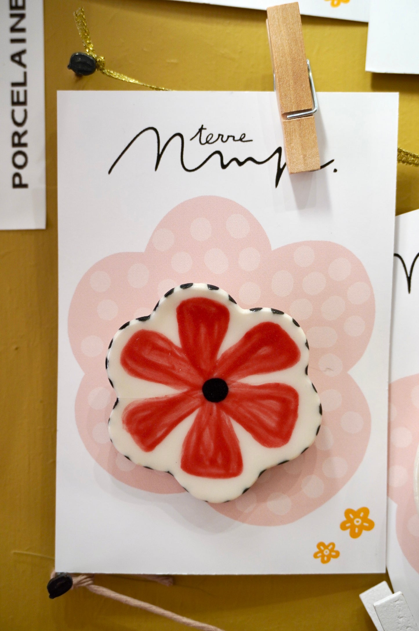 Broche porcelaine Rosalie